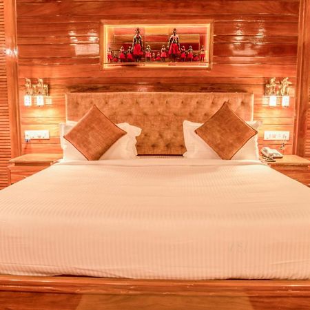 Heritage Mnr Hotel Port Blair Exterior photo