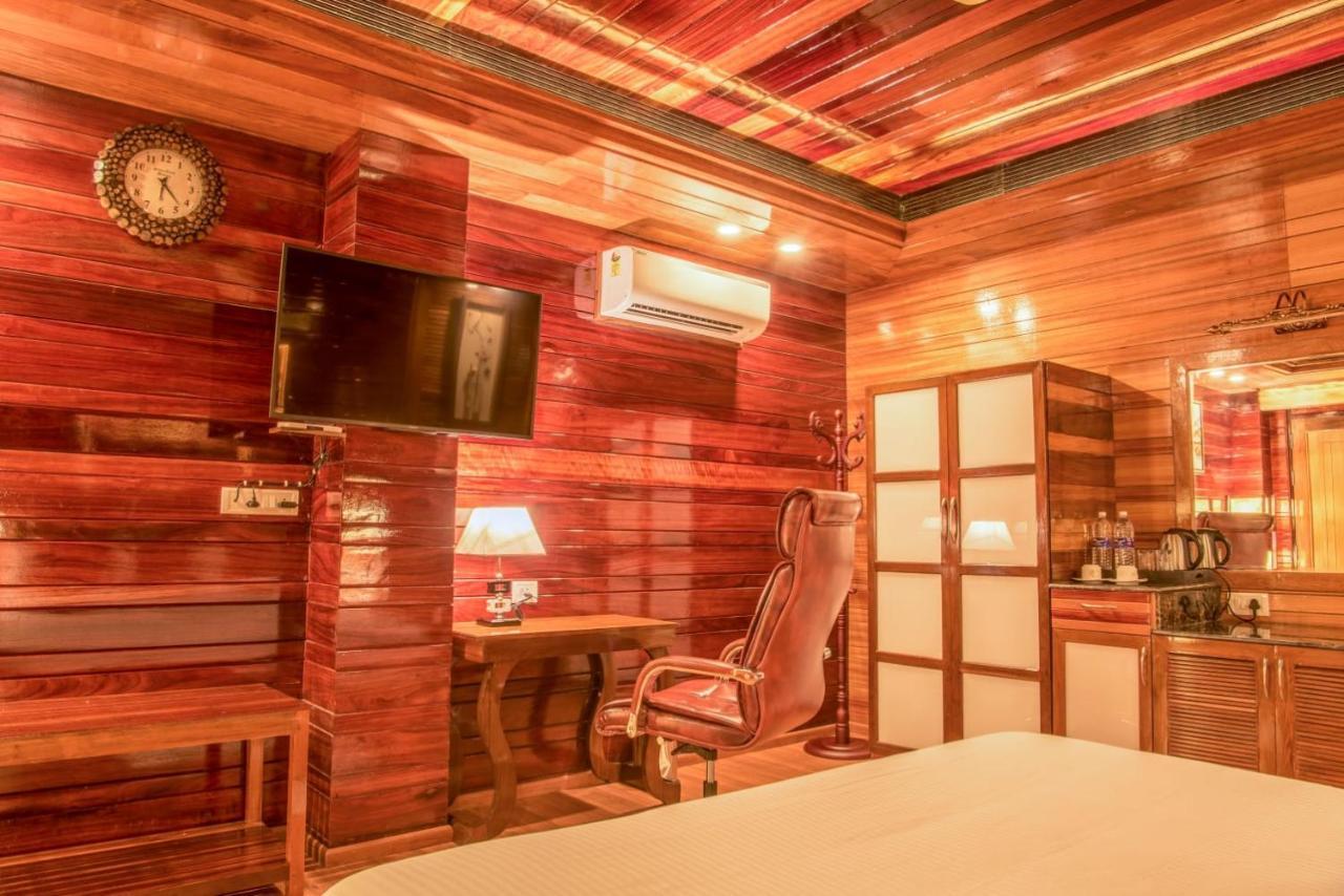 Heritage Mnr Hotel Port Blair Exterior photo