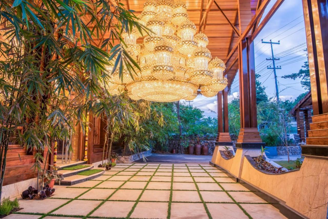 Heritage Mnr Hotel Port Blair Exterior photo
